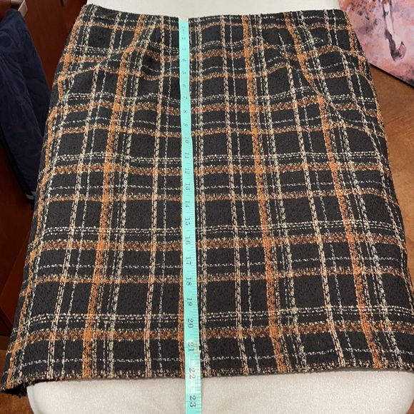 Pencil Skirt, Boucle, Plaid, Size 10 - Picture 5 of 7